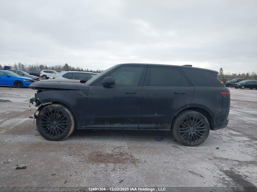 2024 Land Rover Range Rover Sport Sv Edition One Flux Silver/Sv Edition One Obsidian Black VIN: SAL1Z9F99RA407139 Lot: 12491304