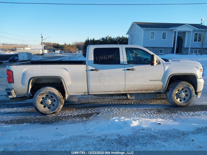2018 GMC SIERRA 3500HD PICKUP 6.6L V-8 DI, TURBO, 445HP