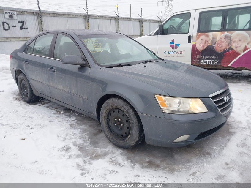 5NPET46C99H511051 HYUNDAI SONATA Photo 1