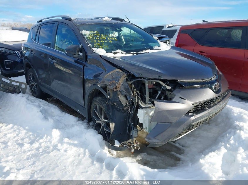 2T3JFREV1HW639393 2017 Toyota Rav4 Se auction photo 1