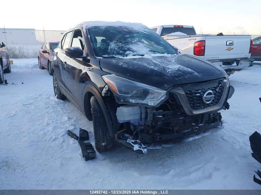 3N1CP5DV7LL506978 2020 Nissan Kicks Sr auction photo 1