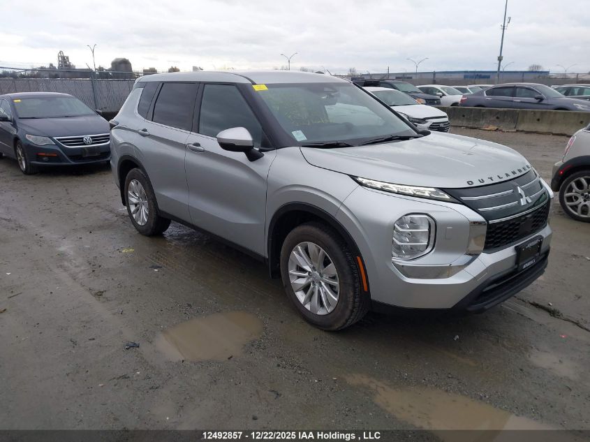 2025 Mitsubishi Outlander