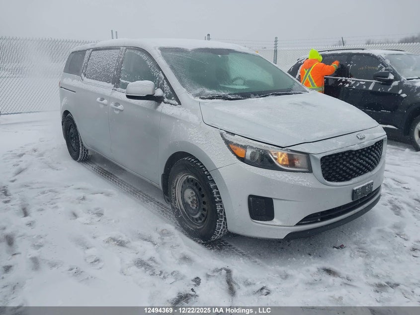KNDMA5C10H6311145 2017 Kia Sedona L auction photo 1