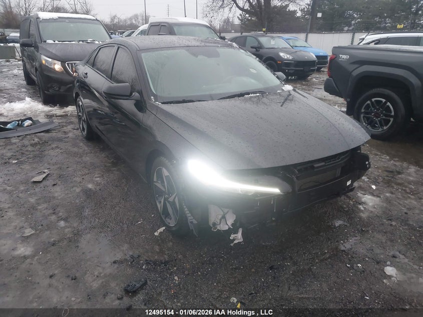 KMHLM4DG8SU855603 2025 Hyundai Elantra Preferred auction photo 1