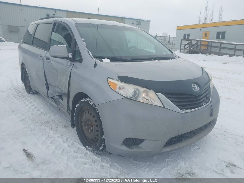 2012 Toyota Sienna