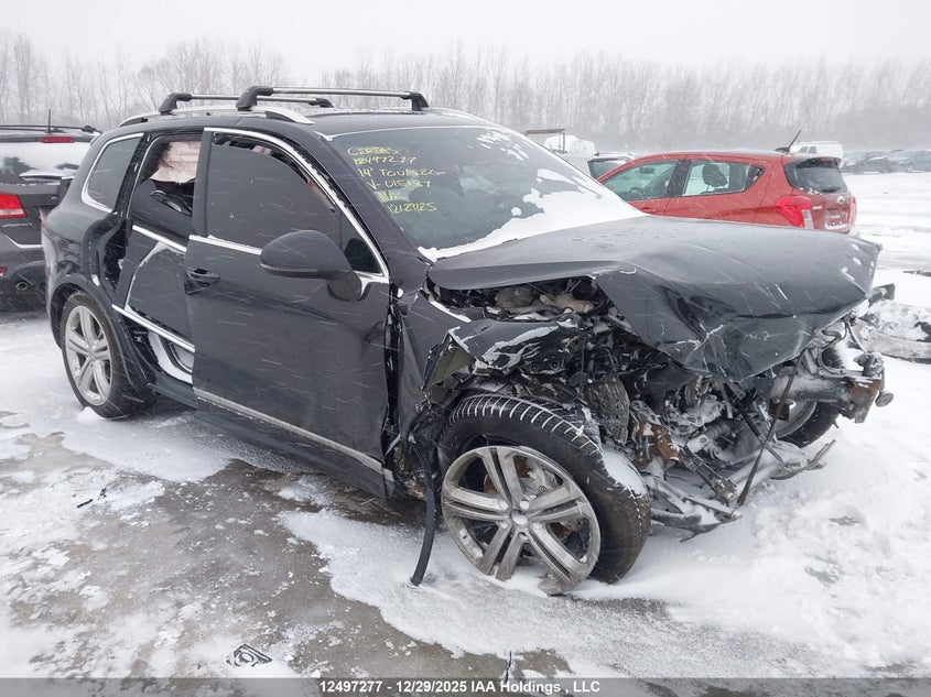 WVGDP9BP6ED015187 VOLKSWAGEN TOUAREG Photo 1