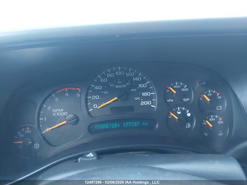 2005 CHEVROLET SILVERADO PICKUP 6.6L V8 FI F