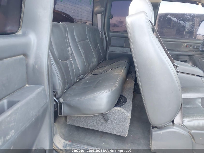 2005 CHEVROLET SILVERADO PICKUP 6.6L V8 FI F