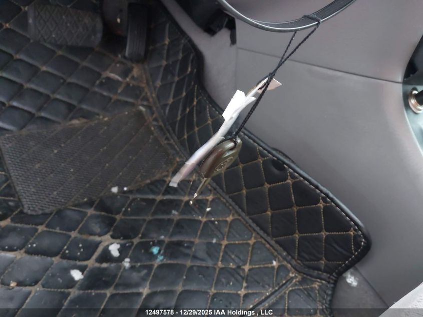 2005 Toyota Corolla Ce/Le/S VIN: 2T1BR32E55C868985 Lot: 12497578