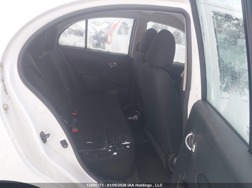 2015 Nissan Micra S/Sr/Sv VIN: 3N1CK3CP8FL227212 Lot: 12500373