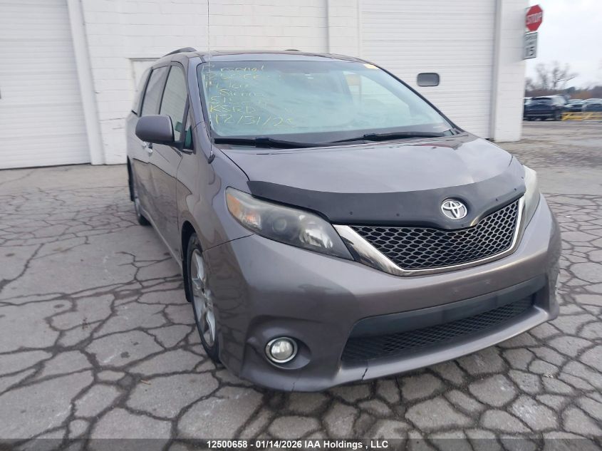2014 Toyota Sienna