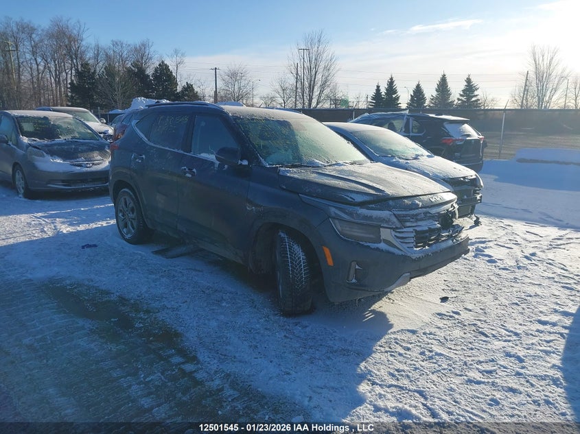 Vin: kndeucaa8r7511432, lot: 2889334, kia seltos 2024 img_1