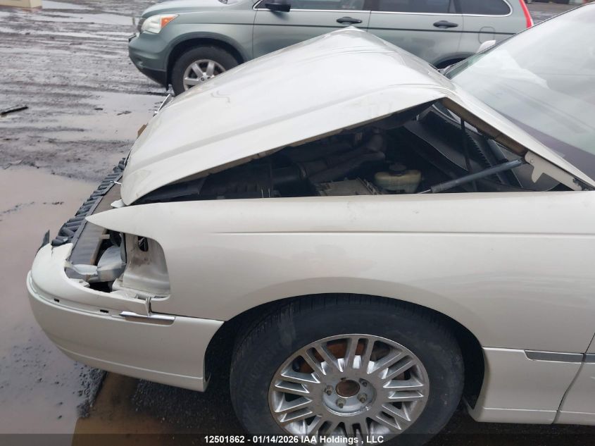 2007 Lincoln Town Car Signature Limited VIN: 1LNHM82W17Y611492 Lot: 12501862