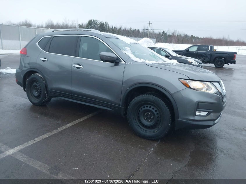 Vin: 5n1at2mv6hc849648, lot: 2889735, nissan rogue sv/sl 2017 img_1