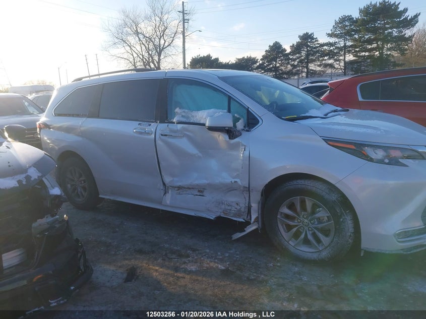 2024 Toyota Sienna VIN: 5TDGRKEC1RS213021 Lot: 12503256