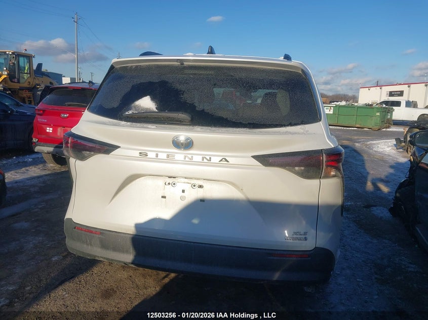 2024 Toyota Sienna VIN: 5TDGRKEC1RS213021 Lot: 12503256