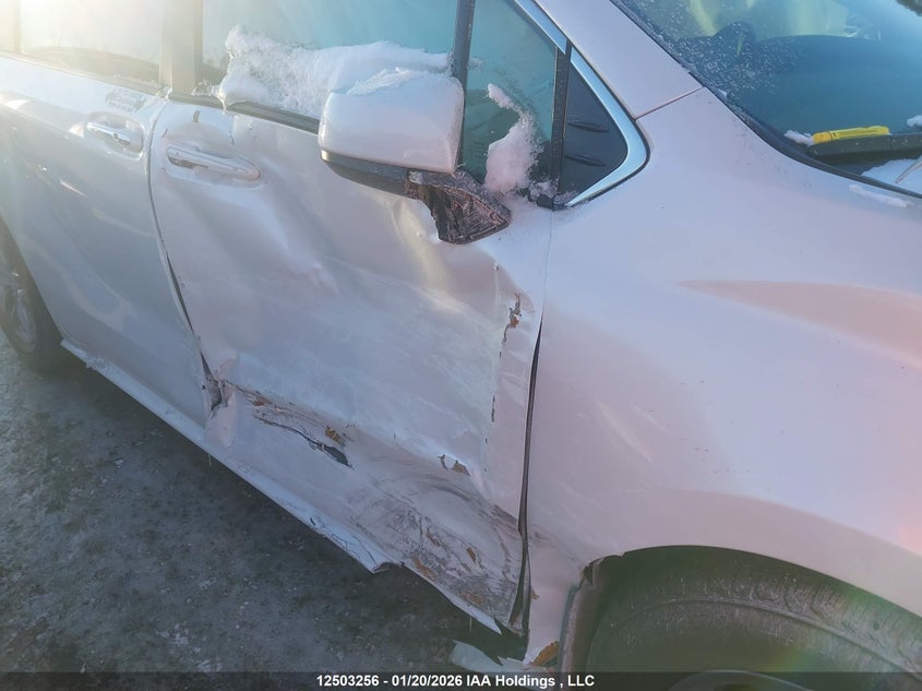 2024 Toyota Sienna VIN: 5TDGRKEC1RS213021 Lot: 12503256