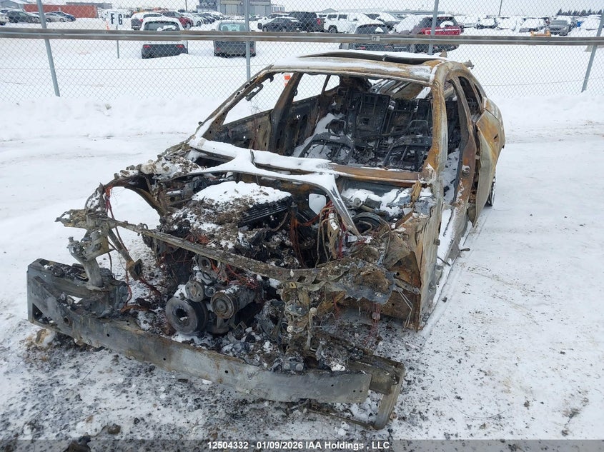 2022 BMW 4er, Total Burn, IAAI, VIN WBA13AW03NFM19647 — photo 2