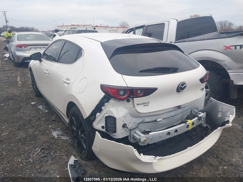 Vin: jm1bpbmy2r1707043, lot: 2895232, mazda 3 gt 20243