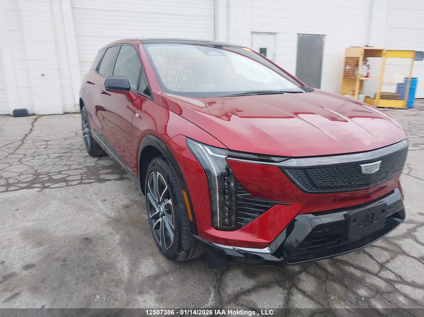 2025 CADILLAC OPTIQ SPORT 2 AWD