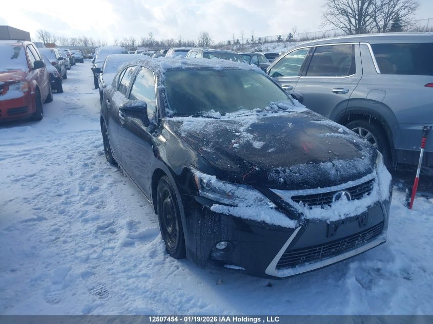 2014 Lexus CT 200h