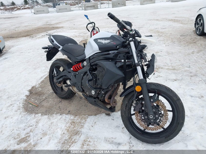 JKAEREF13EDA16148 2014 Kawasaki Er650 Ff auction photo 1