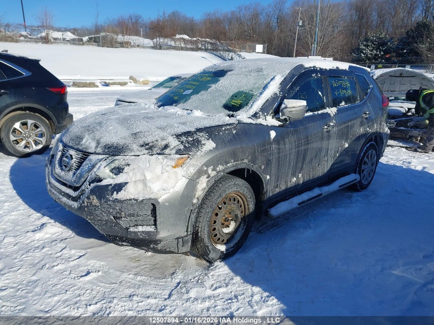 2017 Nissan Rogue, Удар спереду, IAAI, VIN 5N1AT2MT9HC809109 — фото 2