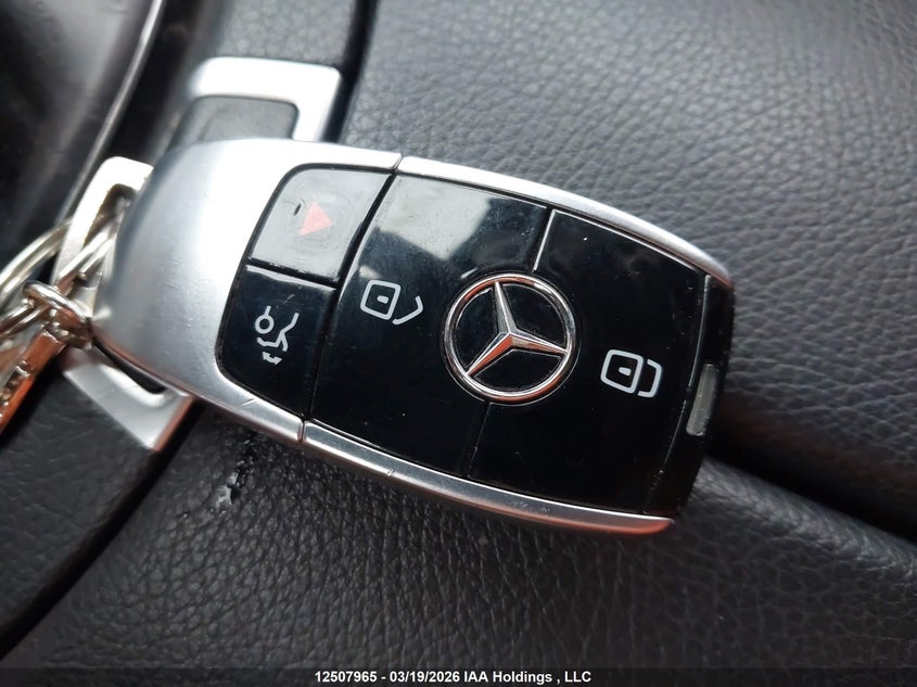 2019 Mercedes-Benz E 300 4Matic VIN: WDDZF4KB8KA611926 Lot: 12507965