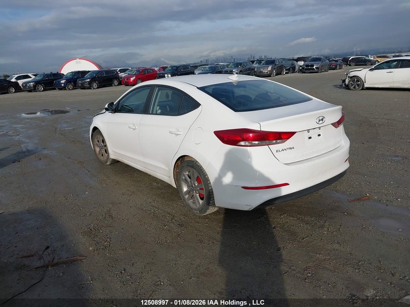 Vin: kmhd84lf2ju621599, lot: 2897271, hyundai elantra gl 20183