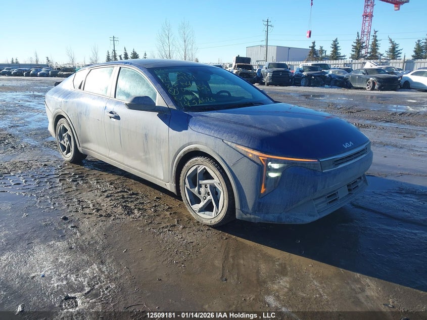 3KPFU4DE0SE087453 KIA K4 Photo 1