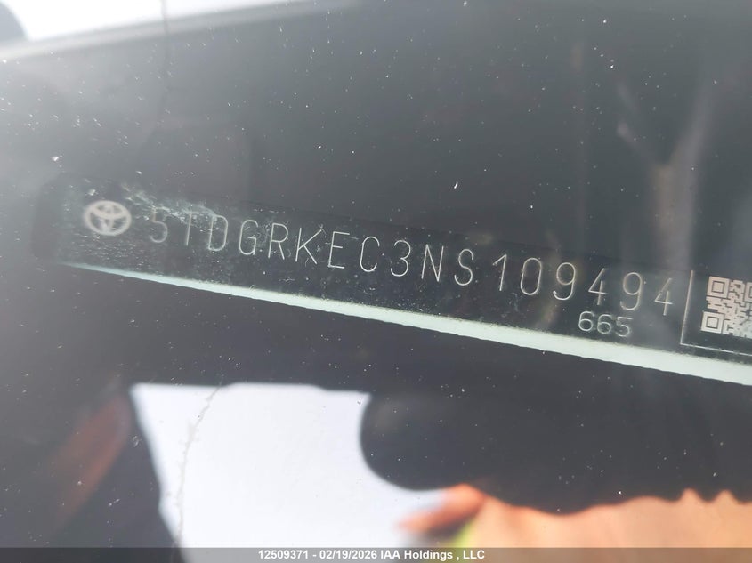 2022 Toyota Sienna Le/Xle/Xse/Limited/Platinum VIN: 5TDGRKEC3NS109494 Lot: 12509371