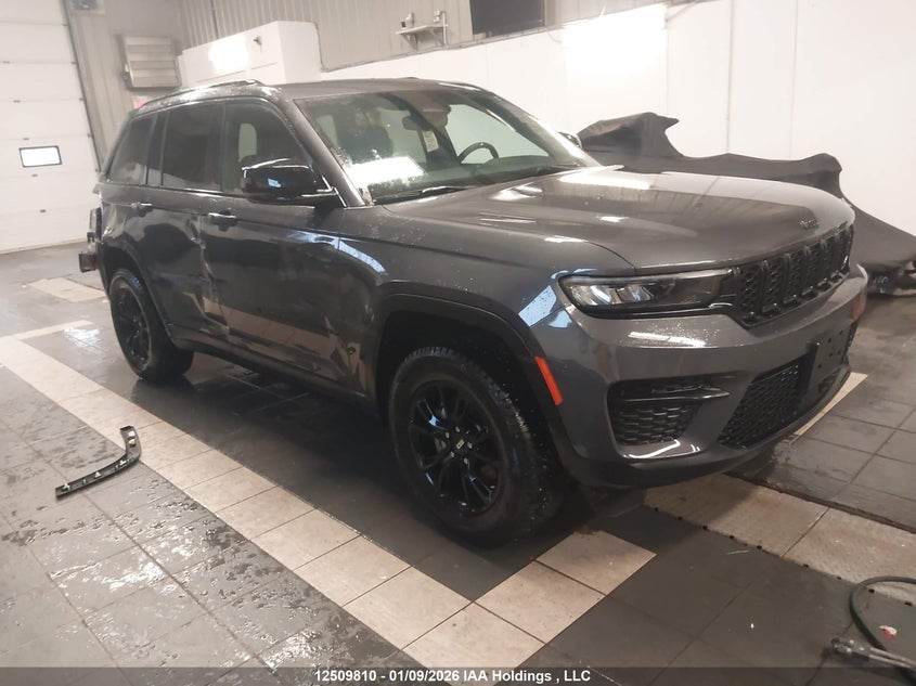 2024 JEEP GRAND CHEROKEE LAREDO/ALTITUDE
