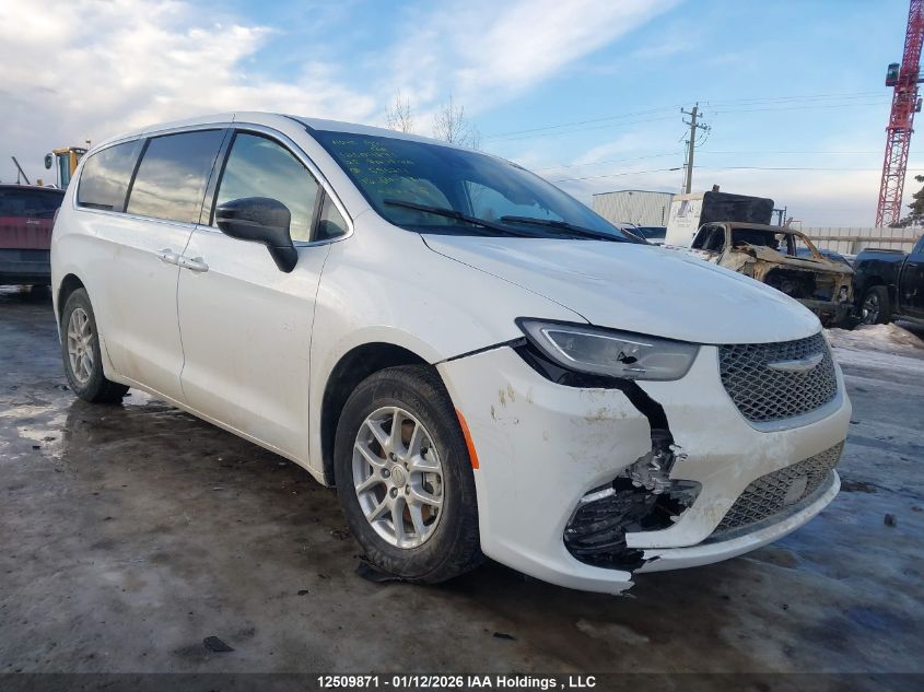 2025 Chrysler Pacifica