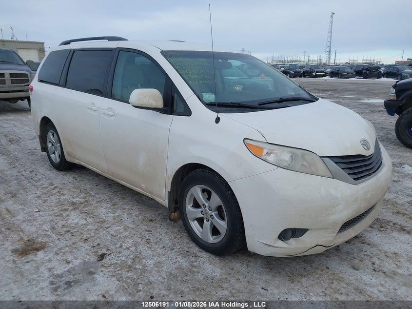 5TDKK3DC7CS228247 2012 Toyota Sienna Le V6 auction photo 1
