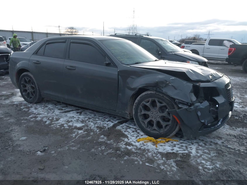 2C3CCAGG4HH653701 2017 Chrysler 300 S auction photo 1