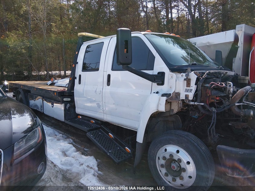 2005 GMC C5500 N/A 6.6L V-8 DI, TURBO, 300HP