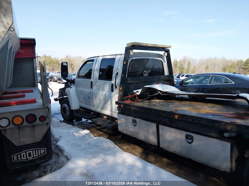 2005 GMC C5500 N/A 6.6L V-8 DI, TURBO, 300HP