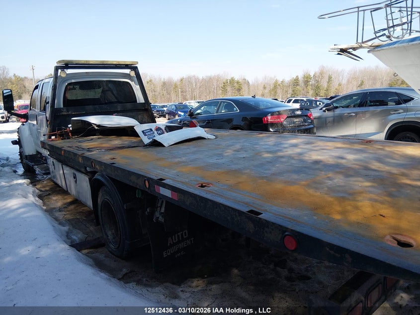 2005 GMC C5500 N/A 6.6L V-8 DI, TURBO, 300HP