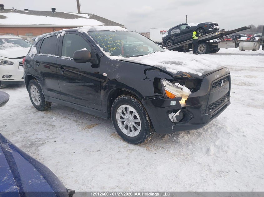 2013 MITSUBISHI RVR SE