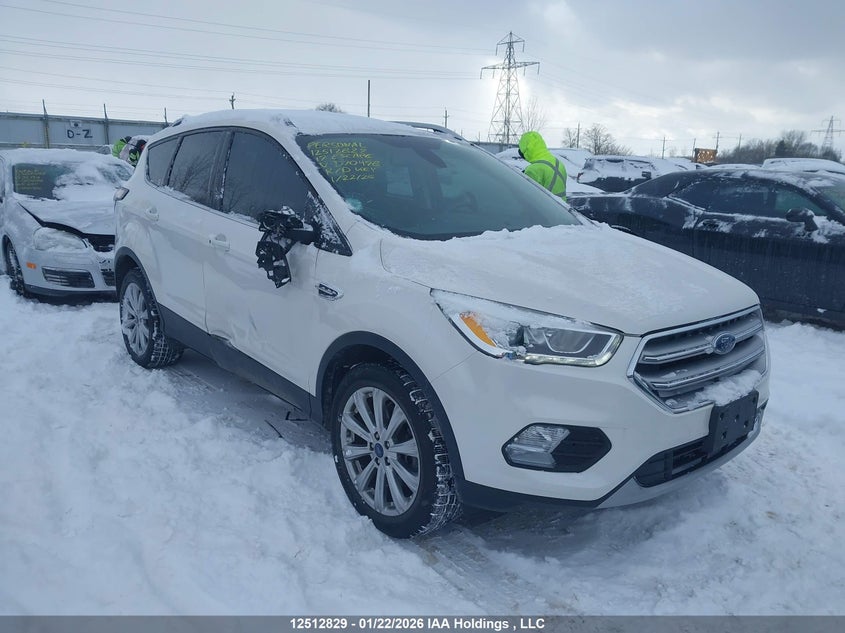 2017 FORD ESCAPE TITANIUM