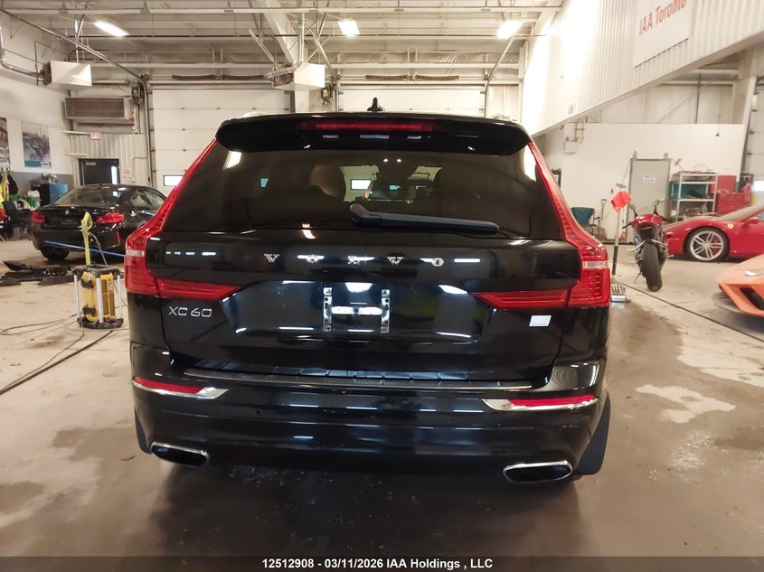 2021 Volvo Xc60 T8 Recharge Inscription VIN: LYVBR0DL4MB853724 Lot: 12512908