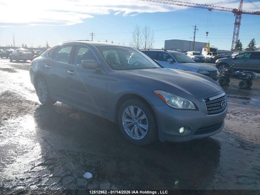 2011 Infiniti M37