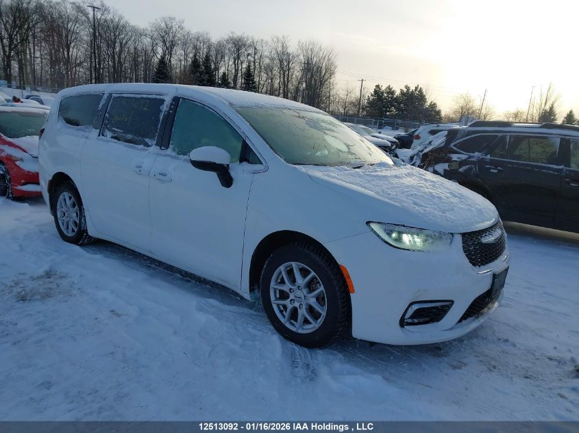 2023 Chrysler Pacifica