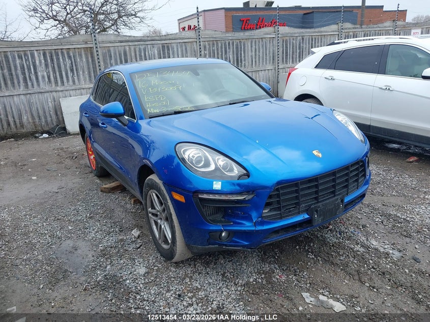 2016 PORSCHE MACAN S