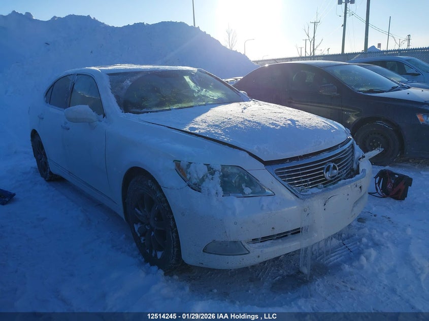 JTHBL46F885052363 LEXUS LS Photo 1