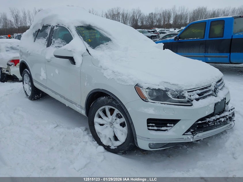 WVGEP9BP9GD004496 VOLKSWAGEN TOUAREG Photo 1