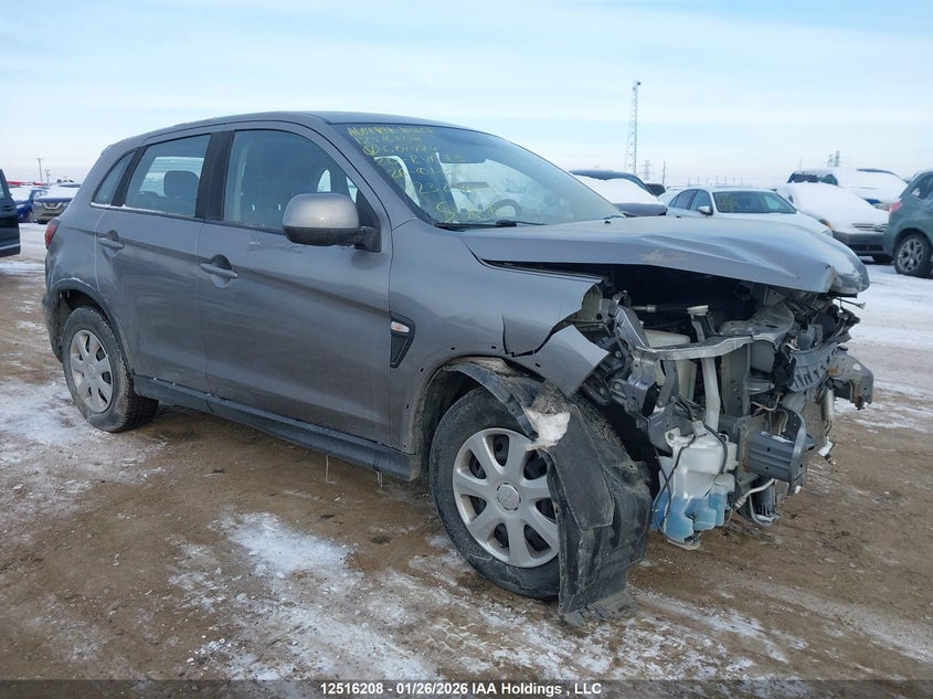 2020 MITSUBISHI RVR ES