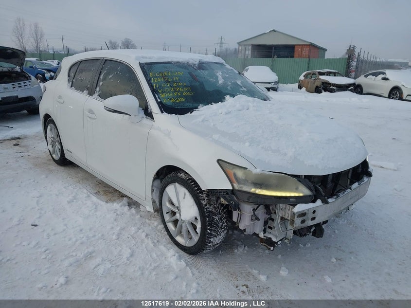 JTHKD5BH0B2027654 LEXUS CT Photo 1