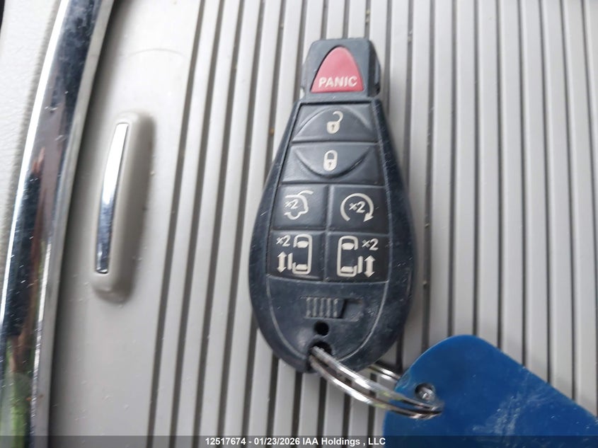 2013 Dodge Grand Caravan Crew VIN: 2C4RDGDG7DR572366 Lot: 12517674