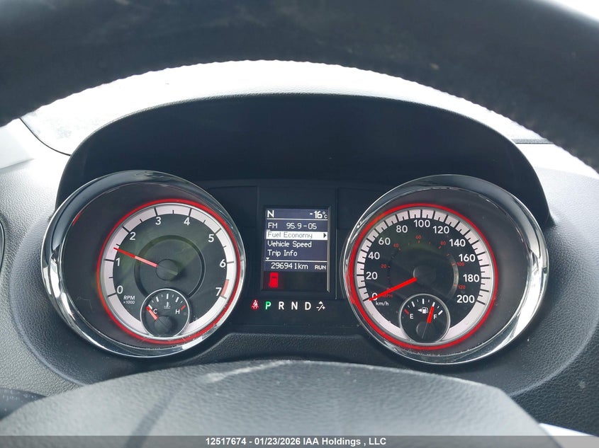 2013 Dodge Grand Caravan Crew VIN: 2C4RDGDG7DR572366 Lot: 12517674